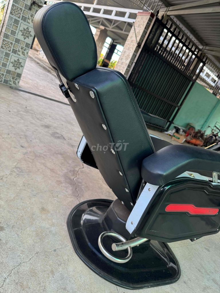 Ghế cắt tóc NO1 Đen Da, Kim loại. Mua bán Bàn ghế tại Huyện Bình Đại Bến Tre được đăng bởi Lợi hình 1
