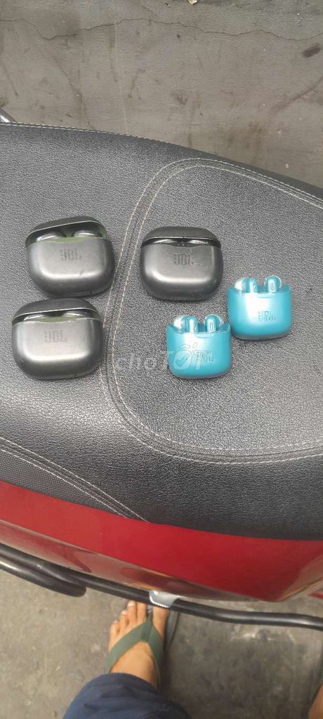 Tai nghe Bluetooth JBL Đen, Xanh. Mua bán Tivi, Âm thanh tại Quận 6 Tp Hồ Chí Minh được đăng bởi Lamanan78 hình 1