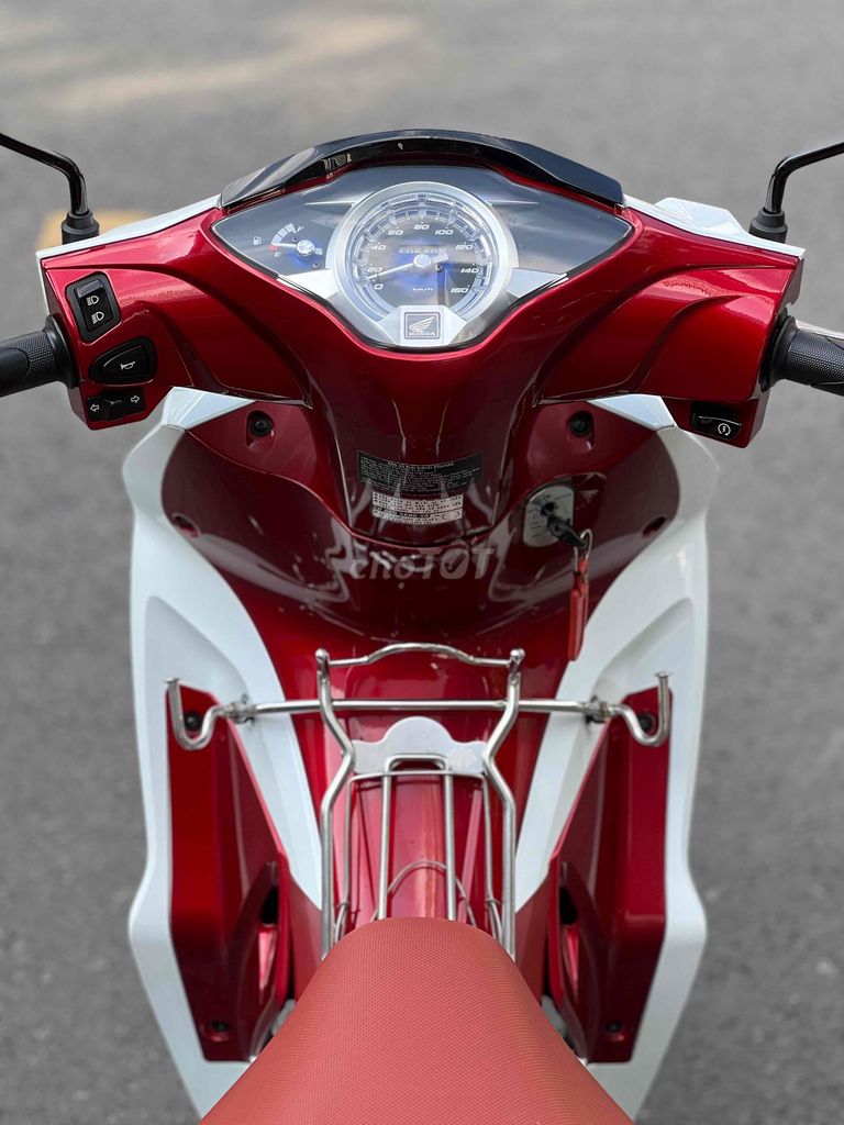 Honda Future FI 2024 Trắng Đỏ. Mua bán Xe máy tại Quận Ô Môn Cần Thơ được đăng bởi Huỳnh Thắng hình 5