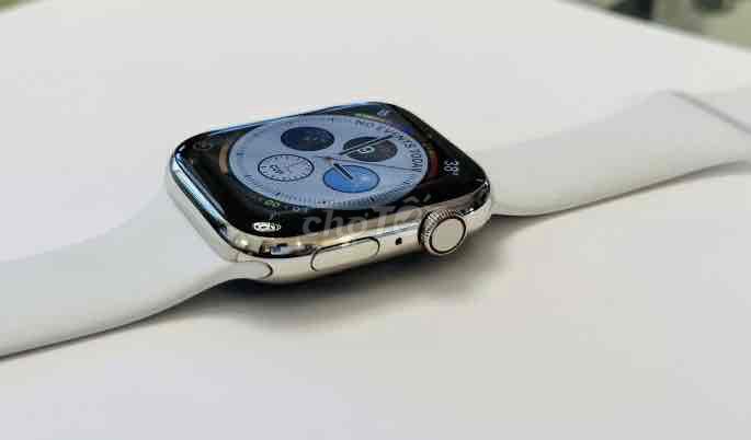 Apple watch  series 6 44mm thép   trắng