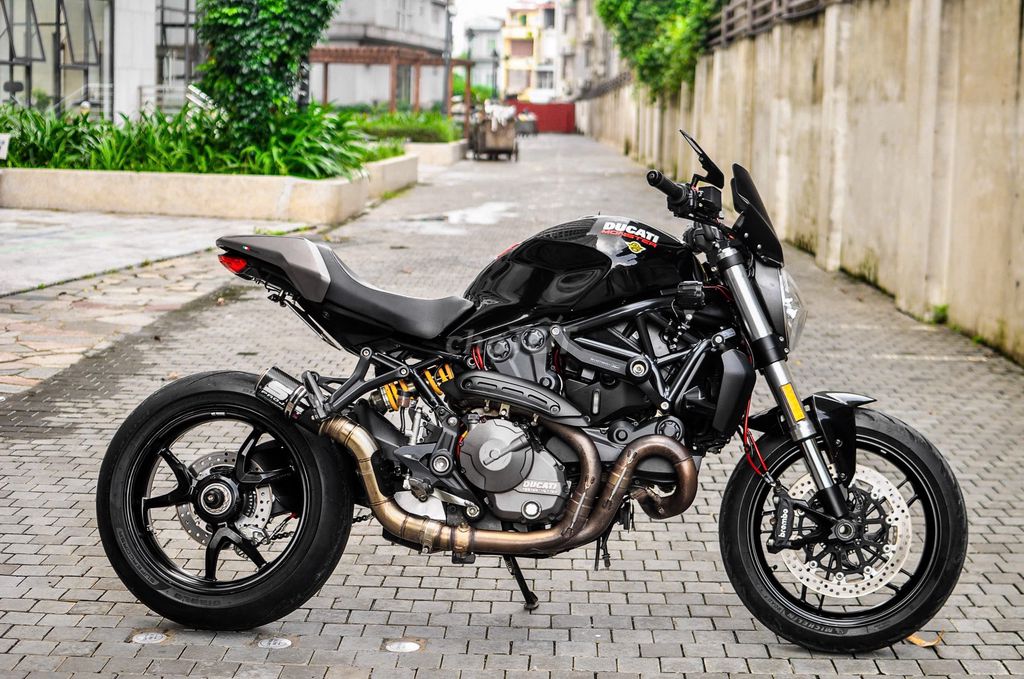 THANH MOTOR Cần bán Ducati Monster 821 2020. Mua bán Xe máy tại Quận Hoàng Mai Hà Nội được đăng bởi Lê Chí Thanh hình 4