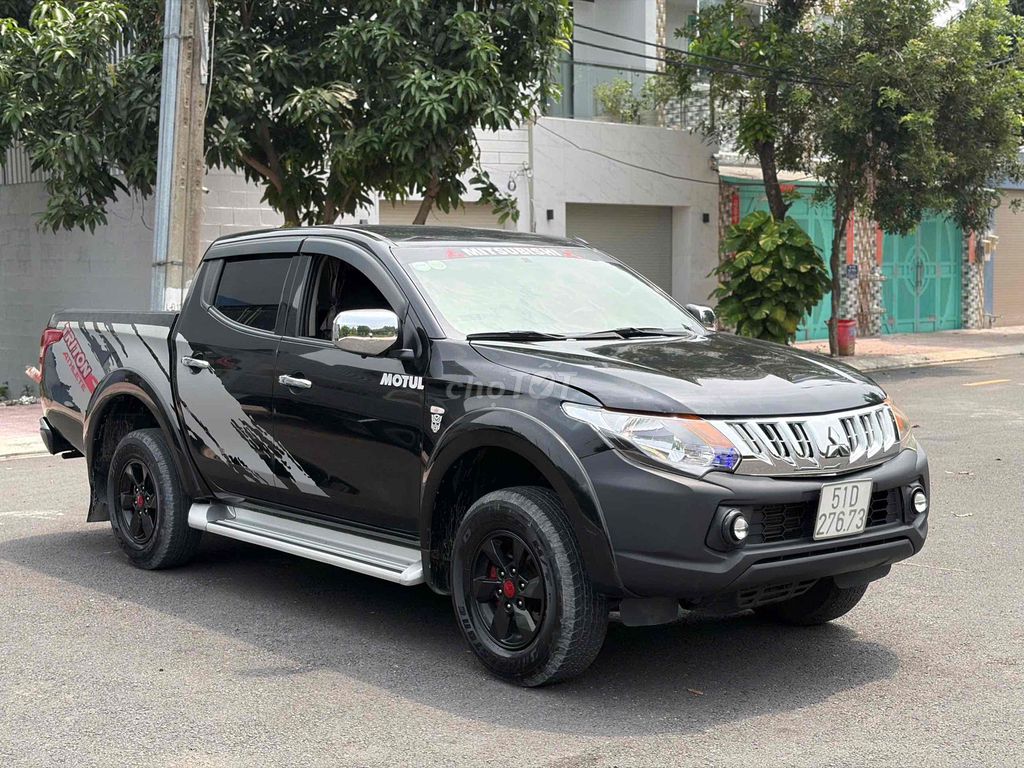 Мицубиси Тритон 4x2 Авто 2018 1 СУПЕР КРАСИВЫЙ ВЛАДЕЛЕЦ