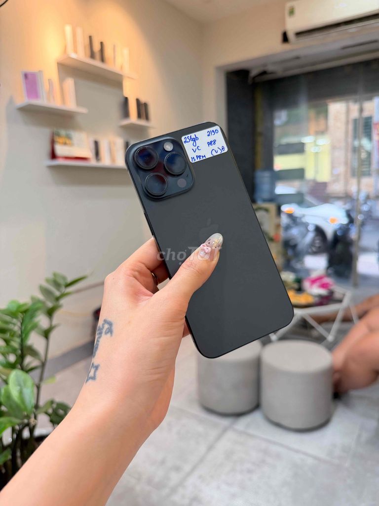 15 Promax 256gb Quốc Tế Khay Sim. Mua bán Điện thoại tại Quận Thanh Xuân Hà Nội được đăng bởi T Mobile  hình 1