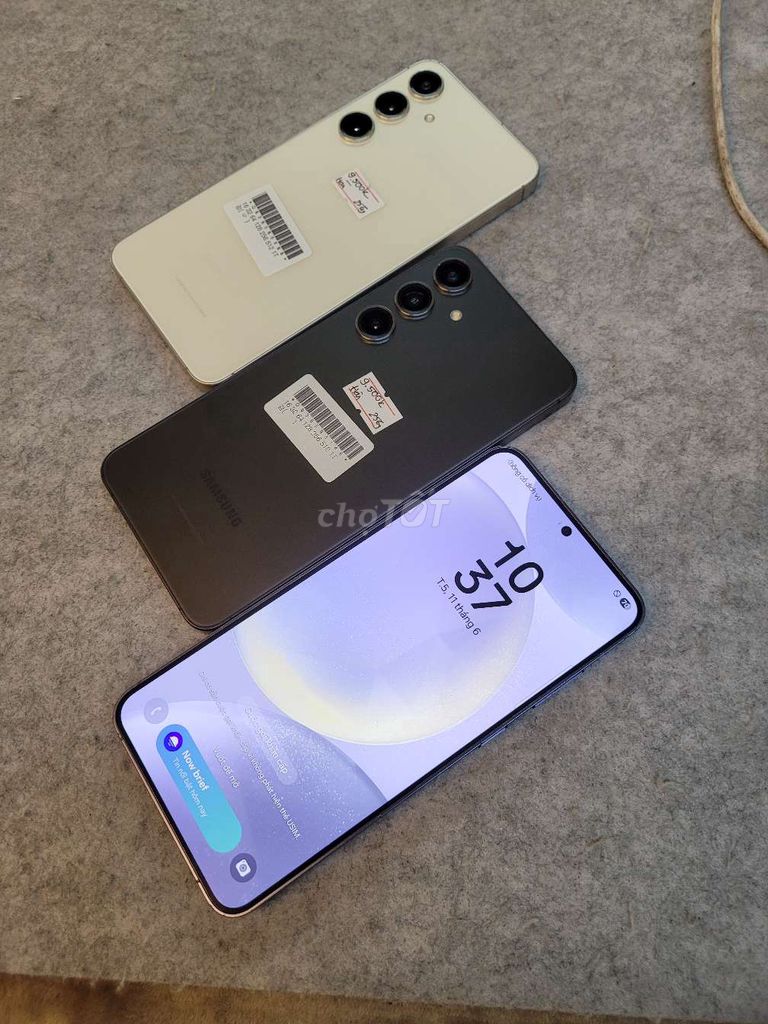 Đt Galaxy S24 Plus ram 12/256GB sd 2sim Máy Hàn . Mua bán Điện thoại tại Quận Thanh Xuân Hà Nội được đăng bởi NGUYỄN XIỂN TX HN  hình 1
