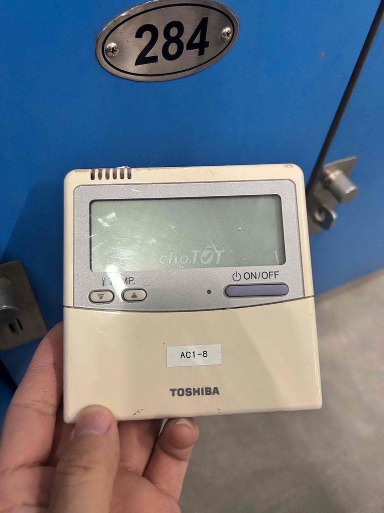 Điều khiển điều hòa Toshiba AC1-8. Mua bán Máy lạnh, điều hoà tại Quận Bắc Từ Liêm Hà Nội được đăng bởi T hình 1