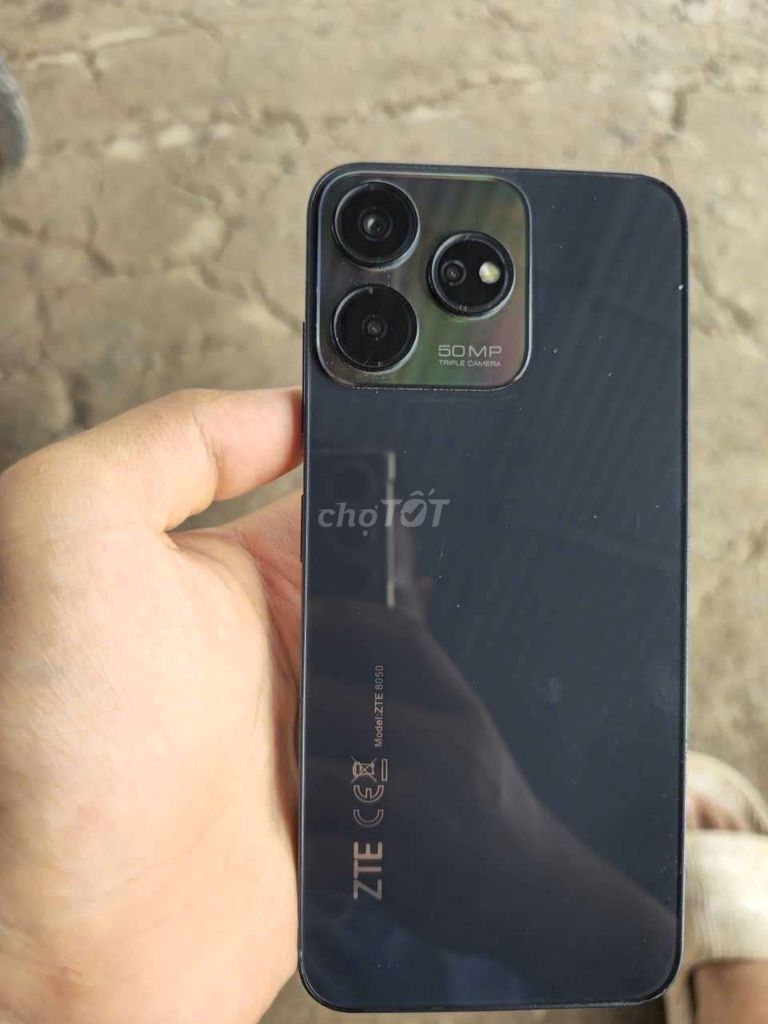 ZTE V50 Design 8GB/256GB Đen. Mua bán Điện thoại tại Huyện Vĩnh Bảo Hải Phòng được đăng bởi luuu bu hình 1