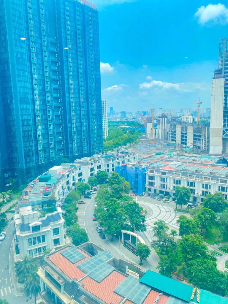 Квартира с 3 спальнями в Sunshine City - Вид на фонтан