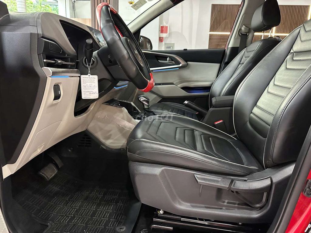 Kia Carens 2025 Luxury 1.5G,màu đỏ,8.000km. Mua bán Ô tô tại Quận Bình Tân Tp Hồ Chí Minh được đăng bởi Son Do hình 11