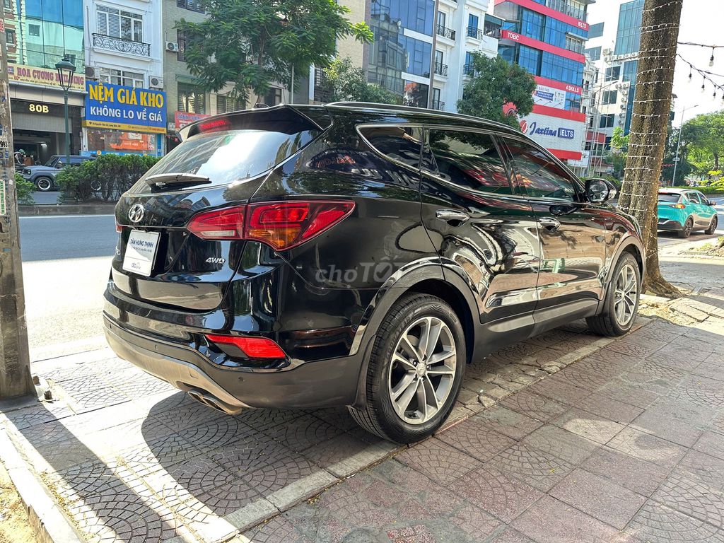 Hyundai Santa Fe 2.4 AT AWD 2017 đk 2018. Mua bán Ô tô tại Quận Long Biên Hà Nội được đăng bởi AUTO TÂN HƯNG THỊNH hình 8