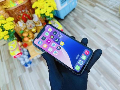 iPhone 11 64G Đen Việt Nam bể lưng k nhận sim