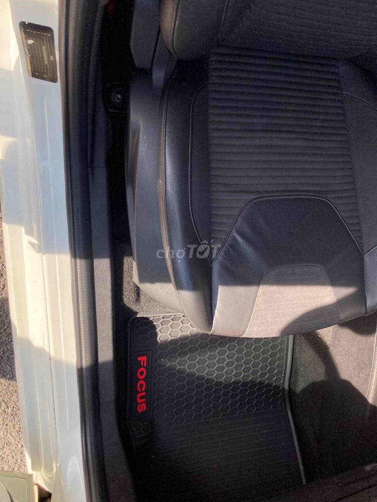 Bán Focus S 2017 ( bản Full). Mua bán Ô tô tại Thành phố Biên Hòa Đồng Nai được đăng bởi Nguyễn Hưng Khánh Huy hình 13