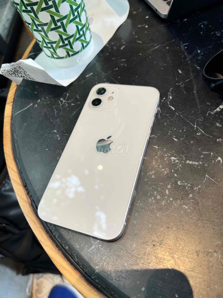 iPhone 12 Lock 64GB Trắng. Mua bán Điện thoại tại Quận Ninh Kiều Cần Thơ được đăng bởi Nguyễn Hoàng hình 1