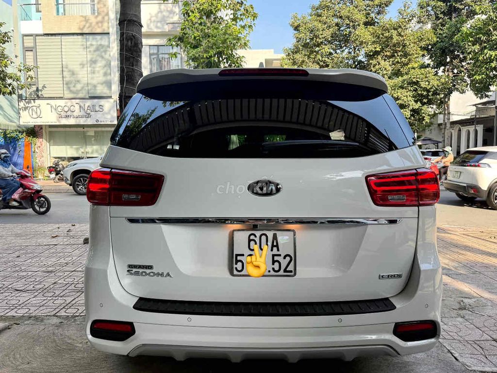 Kia Sedona 2019 Dầu Trắng 7 chỗ. Mua bán Ô tô tại Thành phố Biên Hòa Đồng Nai được đăng bởi Peacemaker hình 4