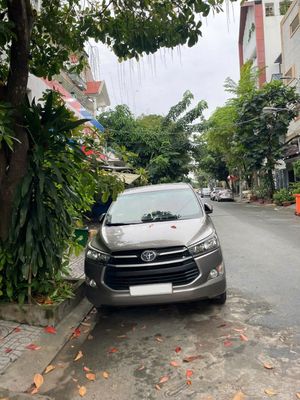 Toyota Innova 2017 2.0E - 180000 km. Mua bán Ô tô tại Quận 7 Tp Hồ Chí Minh được đăng bởi Chu Ngọc Tú Anh
