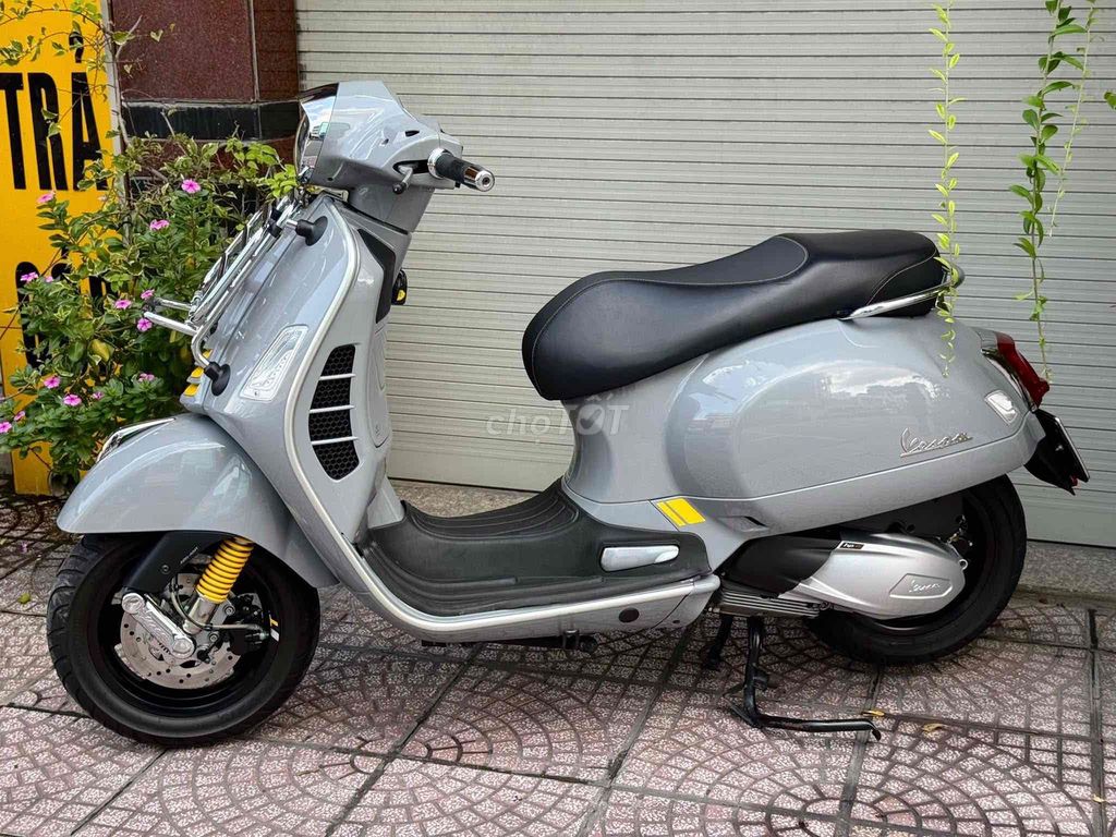 GTS 300 HPE 6800km như mới. Mua bán Xe máy tại Quận Phú Nhuận Tp Hồ Chí Minh được đăng bởi Nghia Tran hình 10