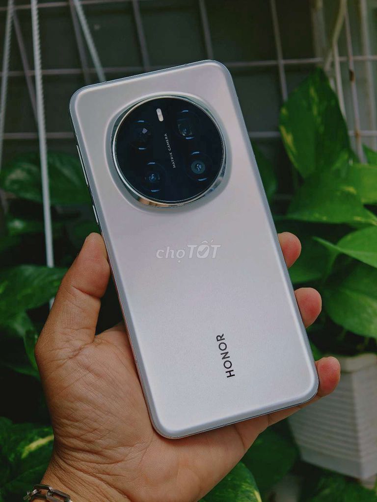 Honor Magic 7 Pro 12/256 pin 100 sạc 7 vòng có gl. Mua bán Điện thoại tại Quận 12 Tp Hồ Chí Minh được đăng bởi Đỗ Hậu Fb Dylan Đỗ hình 1