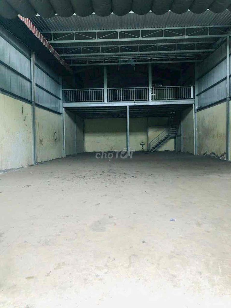 Cho thuê Xưởng Mặt tiền sông Quận 12