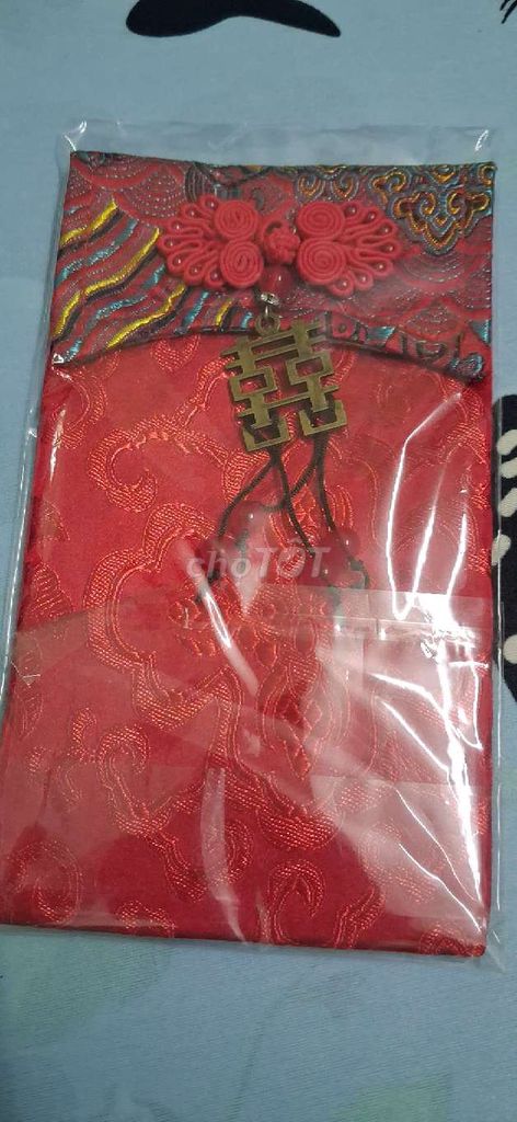 Bao lì xì Vải gấm Đỏ. Mua bán Sở thích khác tại Thành phố Dĩ An Bình Dương được đăng bởi Thanh Thủy hình 1