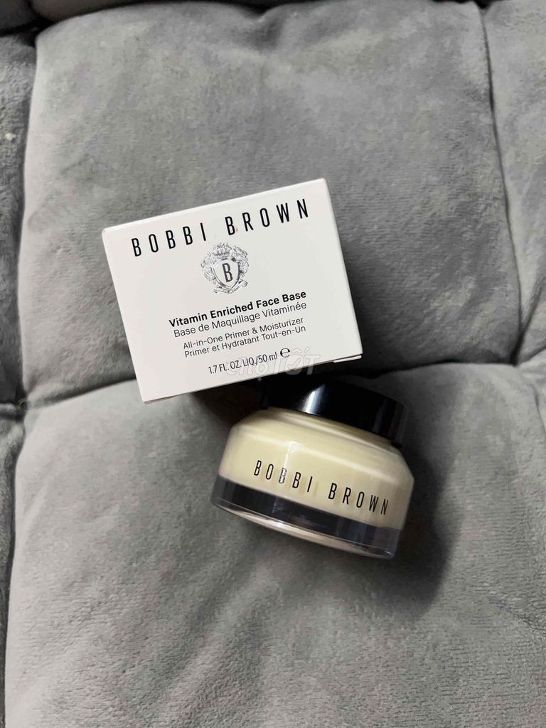 Kem lót Bobbi Brown Vitamin Enriched Face Base 50m. Mua bán Phụ kiện thời trang khác tại Quận 5 Tp Hồ Chí Minh được đăng bởi Tie Nie hình 1