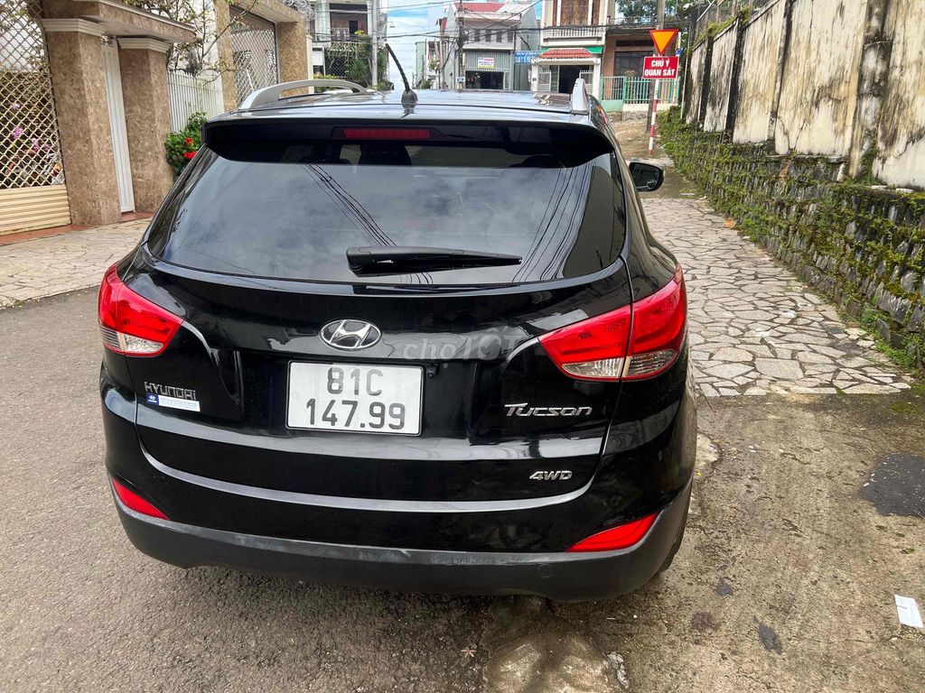 Hyundai Tucson 2010 2.0 AT 4WD - 110000 km. Mua bán Ô tô tại Thành phố Pleiku Gia Lai được đăng bởi Hồ vũ hiệp hình 3