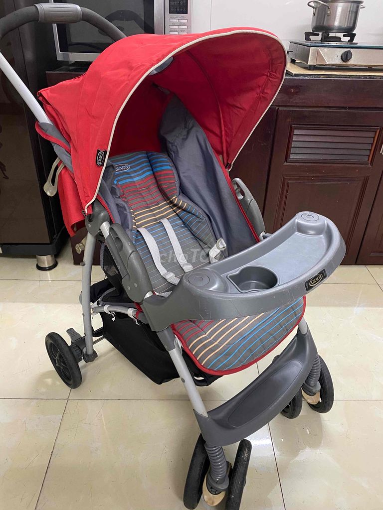 xe đẩy hiệu Graco cần thanh lý