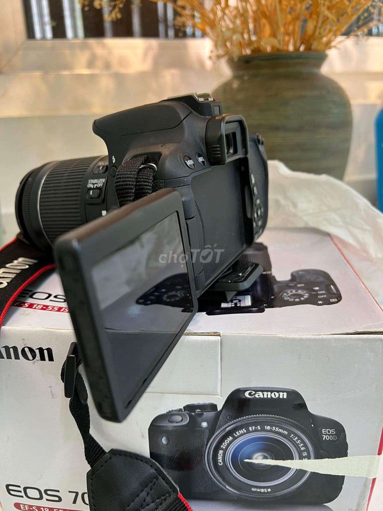 Máy ảnh Canon 700D 18-55mm STM. Mua bán Máy ảnh, Máy quay tại Quận 4 Tp Hồ Chí Minh được đăng bởi 16 võ đăng khoa hình 1