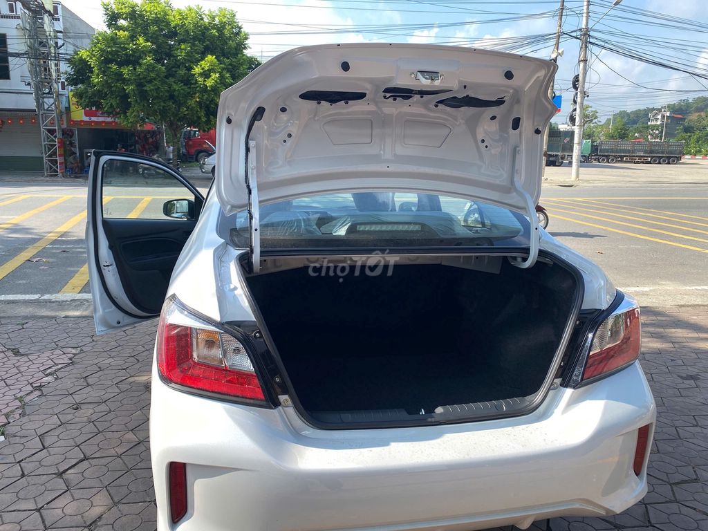 Mitsubishi Attrage 2025 1.2 MT - 10 km. Mua bán Ô tô tại Thành phố Tuyên Quang Tuyên Quang được đăng bởi VŨ MẠNH HÙNG hình 5