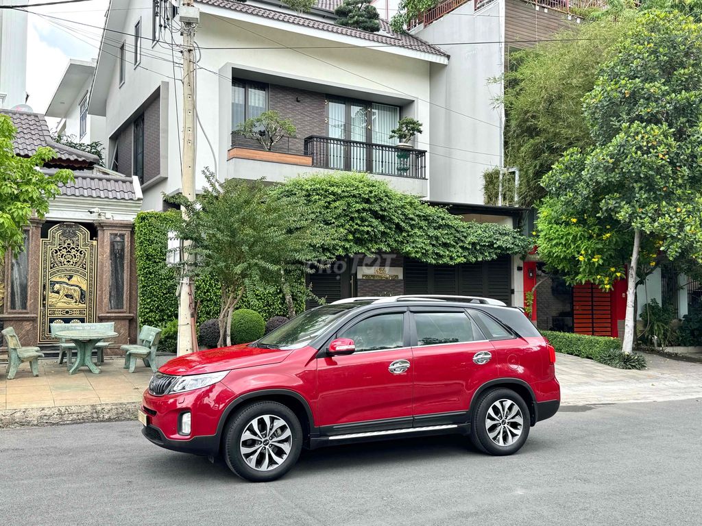 Kia Sorento 2017 2WD 2.4 GATH - 70000 km. Mua bán Ô tô tại Quận 12 Tp Hồ Chí Minh được đăng bởi Hoàng Huy hình 12