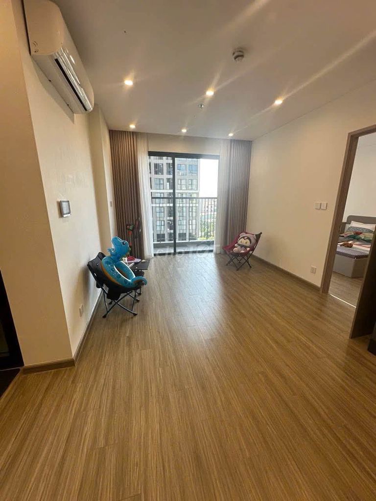 Квартира в аренду 2м2 с туалетом Vinhomes Smart City - 12 евро/месяц