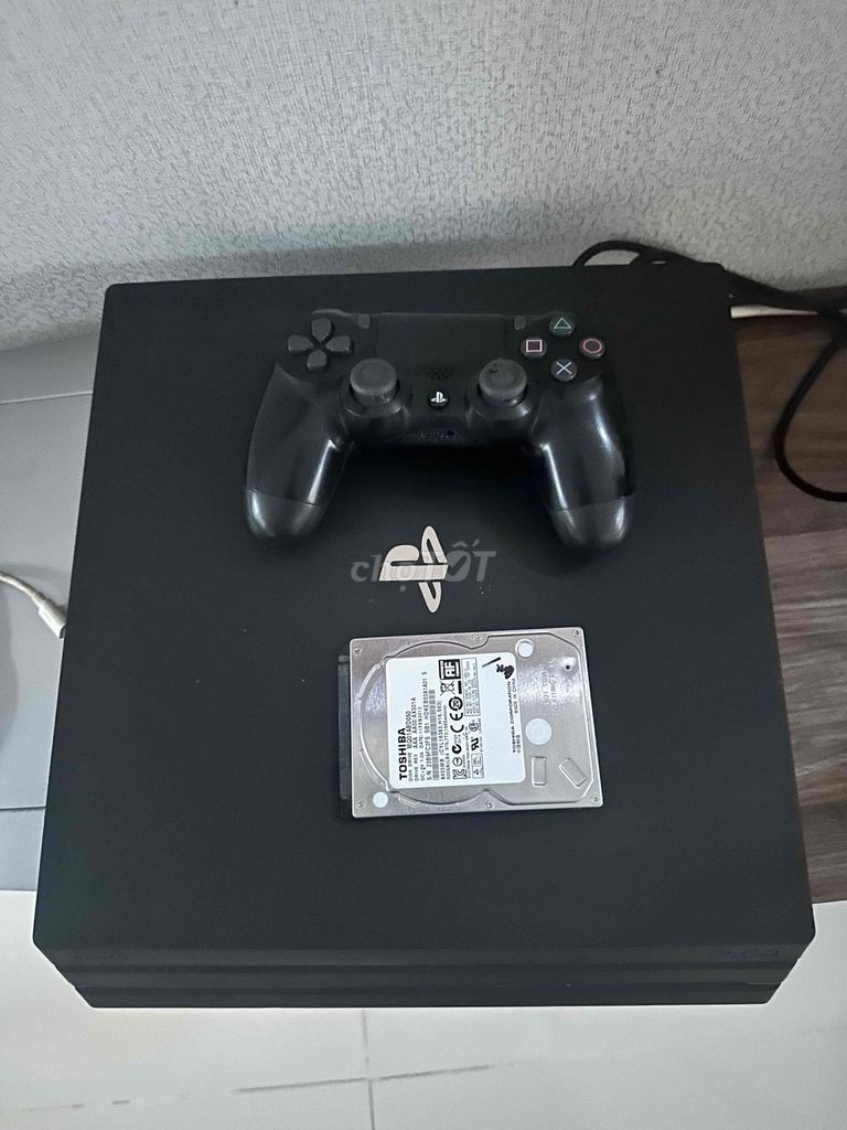 Máy chơi game Sony PS4 Pro 1TB Đen. Mua bán Thiết bị chơi game tại Quận Ngũ Hành Sơn Đà Nẵng được đăng bởi lyna hình 1