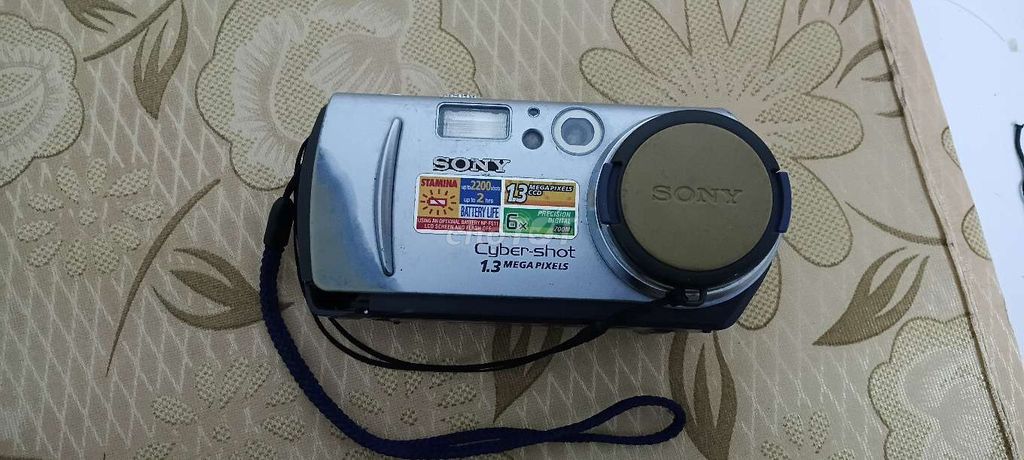 Máy ảnh Sony Cybershot DSC-P30 không rõ tình trạng. Mua bán Máy ảnh, Máy quay tại Quận Hải Châu Đà Nẵng được đăng bởi Vinh tiến Đoàn hình 1