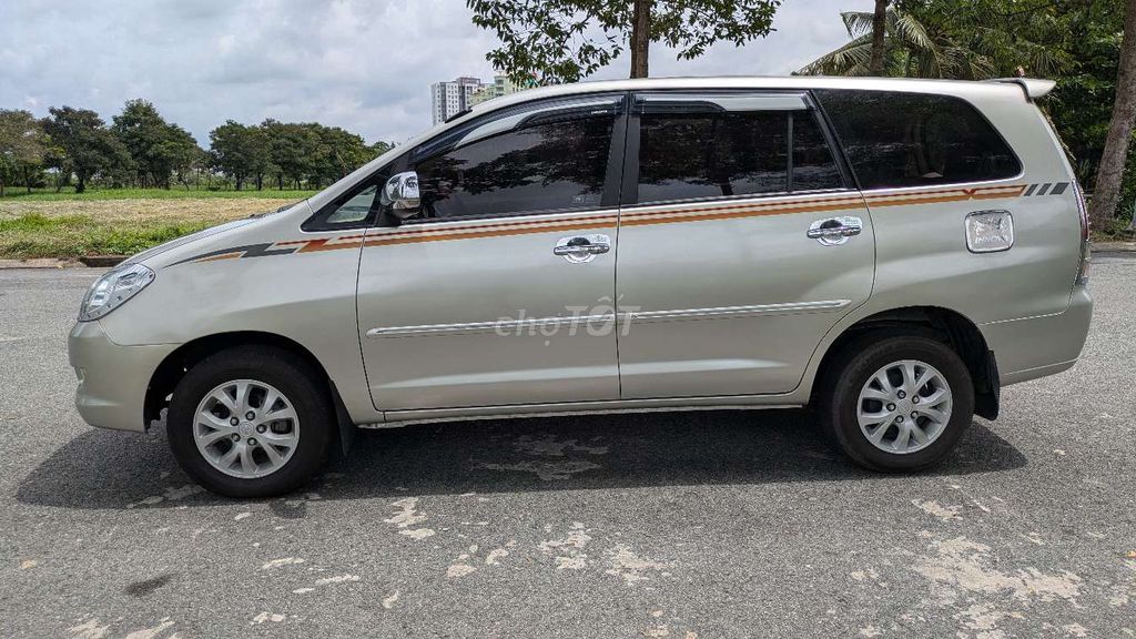 Toyota Innova 2008 G - 178000 km. Mua bán Ô tô tại Quận 8 Tp Hồ Chí Minh được đăng bởi A Vinh hình 6