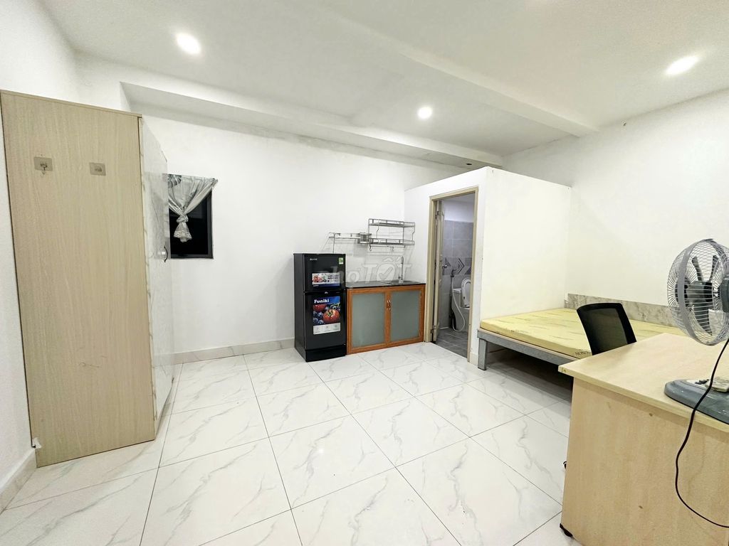 Trọ full nội thất 3,5tr Nguyễn Thị Tú Bình Tân qua ĐH Công Thương 12p