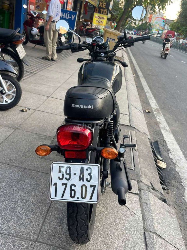 Kawasaki w175 2021 mới 90% Bstp chính chủ. Mua bán Xe máy tại Quận Tân Phú Tp Hồ Chí Minh được đăng bởi Tuanduy hình 4