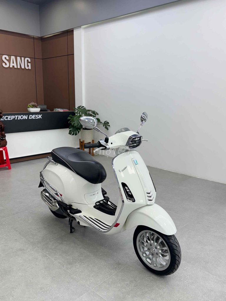 VespaSprint 125Abs 2018 trắng rin siêu mới. Mua bán Xe máy tại Quận Cái Răng Cần Thơ được đăng bởi Cửa Hàng Xe Máy Quang Sang hình 2