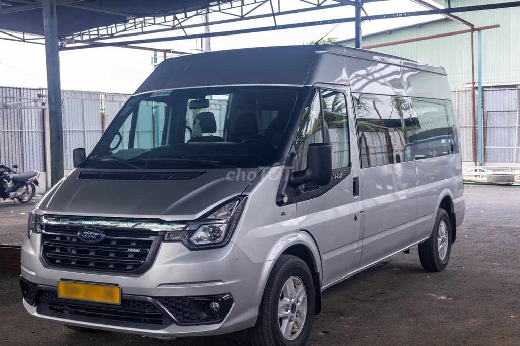 Ford Transit 2023  - 60000 km. Mua bán Ô tô tại Quận Bình Tân Tp Hồ Chí Minh được đăng bởi Nguyễn Khánh Bình hình 2