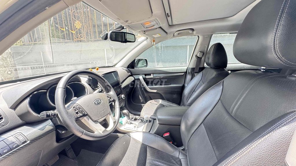 Kia Sorento 2013 Trắng 108.000 km