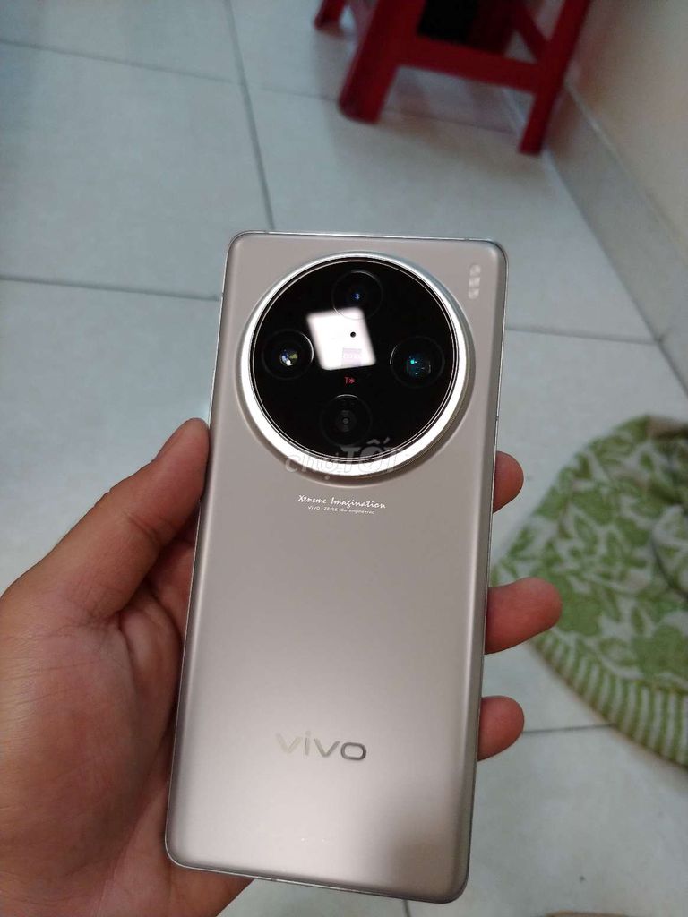 Vivo X100S Pro 16/512 có sạc cáp