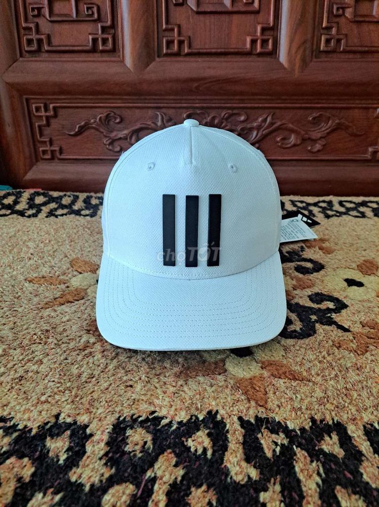 Mũ lưỡi trai Adidas Trắng Unisex Thoáng khí. Mua bán Phụ kiện thời trang khác tại Huyện An Dương Hải Phòng được đăng bởi Tiến hình 1