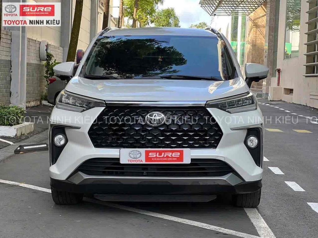 Toyota Veloz Cross Top 2024 Trắng 16.000 km. Mua bán Ô tô tại Quận Ninh Kiều Cần Thơ được đăng bởi Thuý Ngọc Toyota hình 1