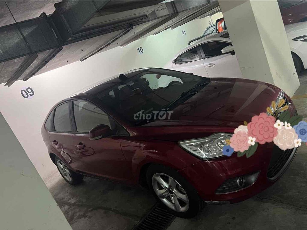 Ford Focus хэтчбек 1.8 2011 Красный 120 000 км