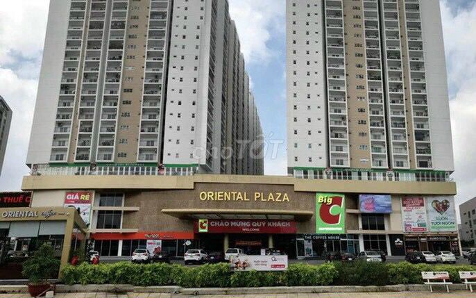 Bán căn hộ Oriental Plaza 2pn & 3pn - view ngoài