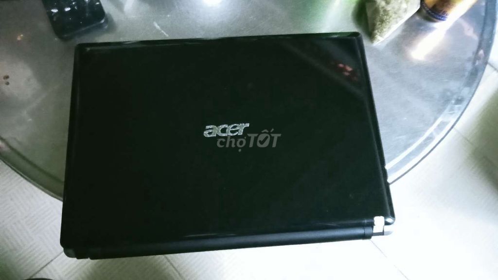 Acer core i3 ram 4G rom 500G