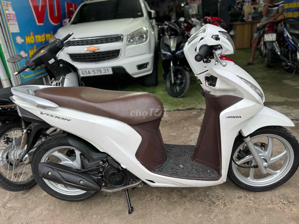 Honda Vison 2017/ Zin Đẹp/ Ngay Chủ 66. Mua bán Xe máy tại Quận Bình Thuỷ Cần Thơ được đăng bởi CỬA HÀNG XE MÁY VŨ Fi hình 2