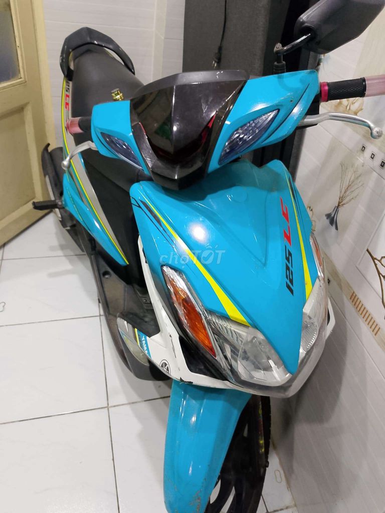 Cần bán xe tay ga. Mua bán Xe máy tại Quận Bình Tân Tp Hồ Chí Minh được đăng bởi Nguyễn Xuân Hiếu hình 2