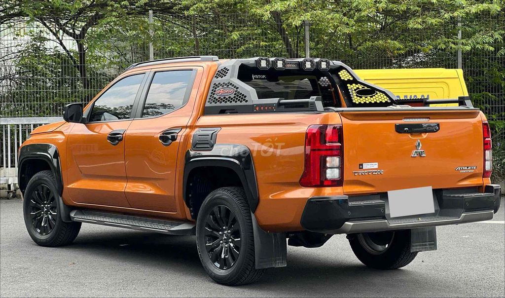 Mitsubishi Triton 2024 Athlete 4WD AT - 15500 km. Mua bán Ô tô tại Quận Tân Phú Tp Hồ Chí Minh được đăng bởi Nguyễn Thịnh hình 15