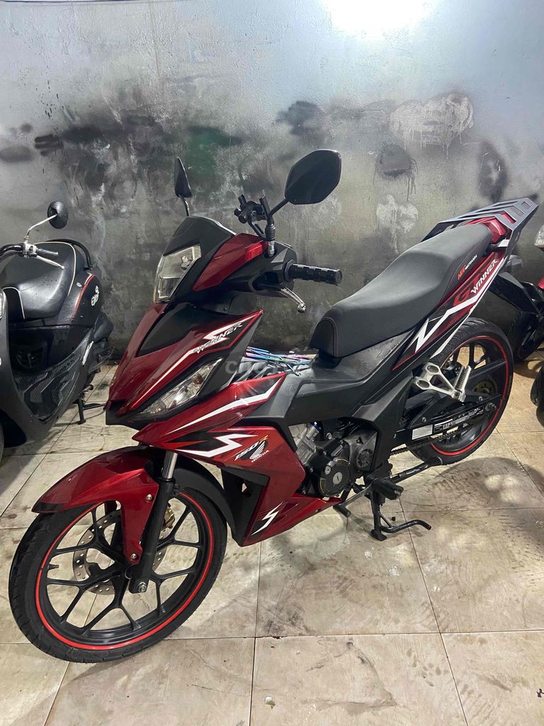 winner V1 xe đẹp máy zin êm chất. Mua bán Xe máy tại Thành phố Dĩ An Bình Dương được đăng bởi Cửa Hàng Xe Máy Huy Khoa  hình 9