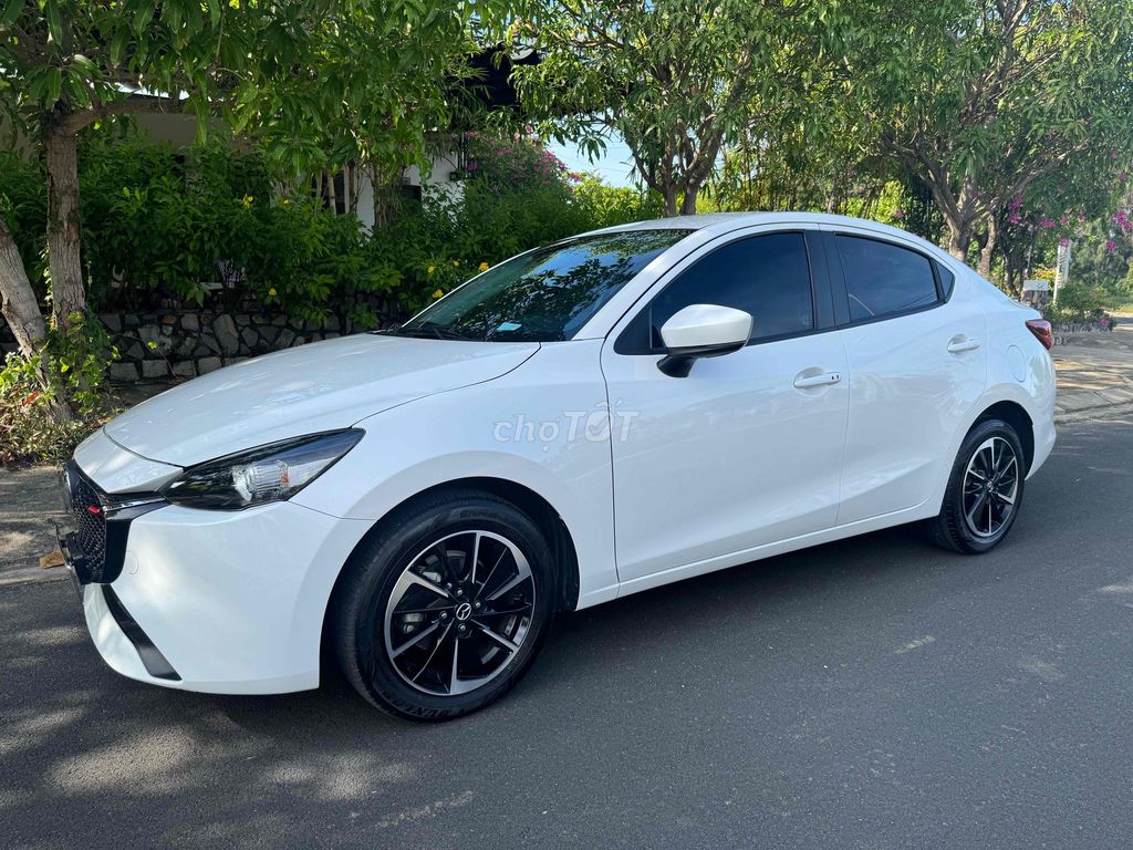 Mazda 2 2024 đăng ký 2025 - đi 4500km. Mua bán Ô tô tại Huyện Phú Hòa Phú Yên được đăng bởi nam hình 1