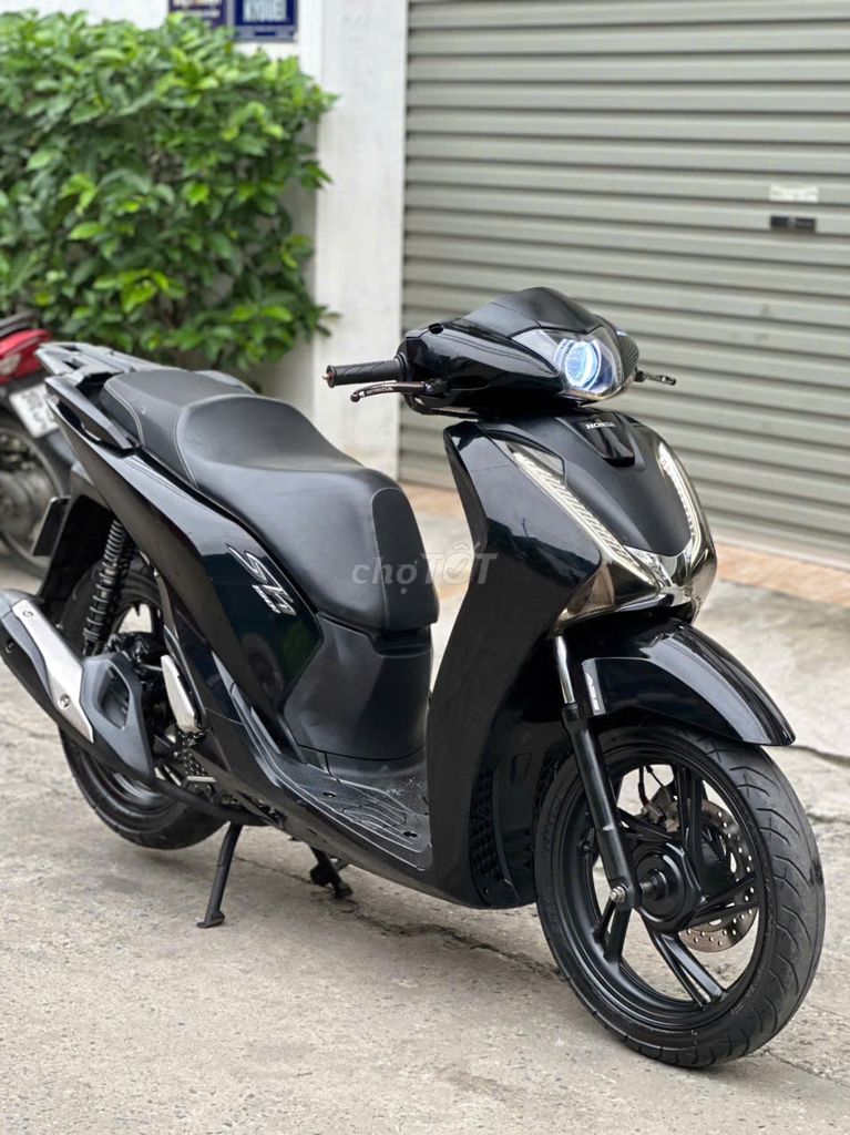 SH 150, CBS, đèn led, 2019, biển hà nội, bi cầu. Mua bán Xe máy tại Quận Nam Từ Liêm Hà Nội được đăng bởi Vy Thanh Tuyền hình 3