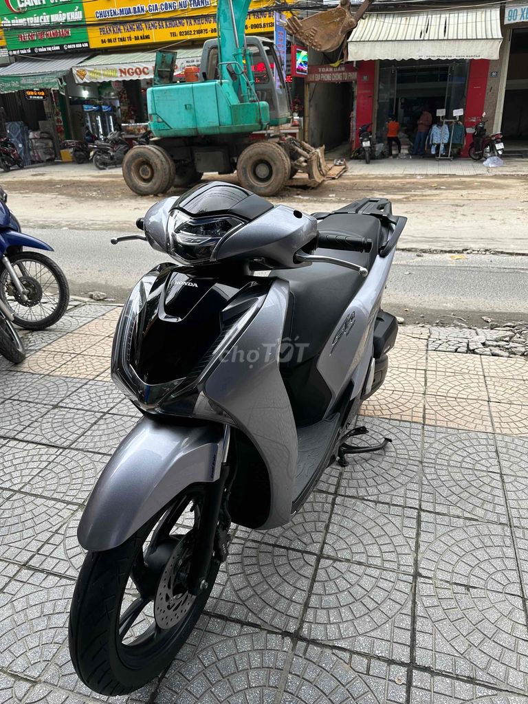 SH DK 12/2019 chuẩn 11000km ( bao test hãng)